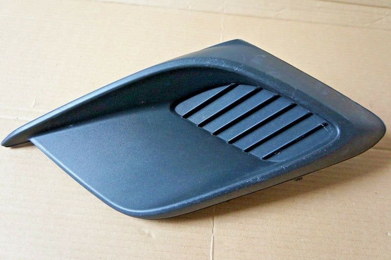 MAZDA 3 2014-2016 FRONT BUMPER FOG LIGHT COVER GRILLE LEFT BHN1-50C21 (S02-18)