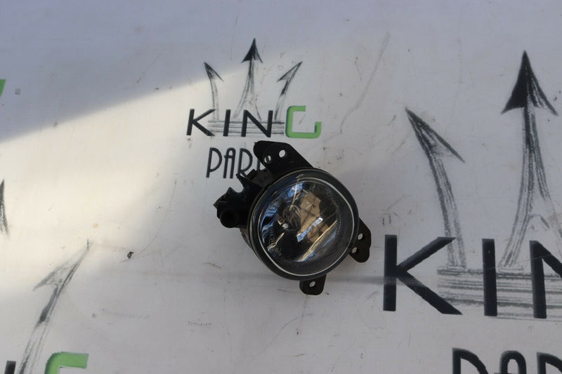 MB B CLASS W245 2006-2011 FRONT DRIVER RIGHT O/S SIDE FOG LIGHT A2518200856