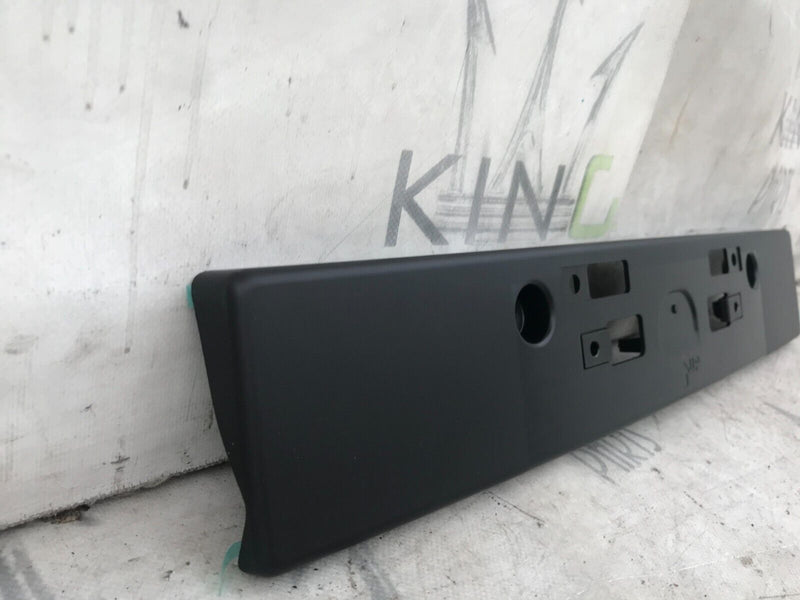 NISSAN JUKE F15 2010-14 PREFACELIFT FRONT NUMBER PLATE HOLDER 96210BA61B