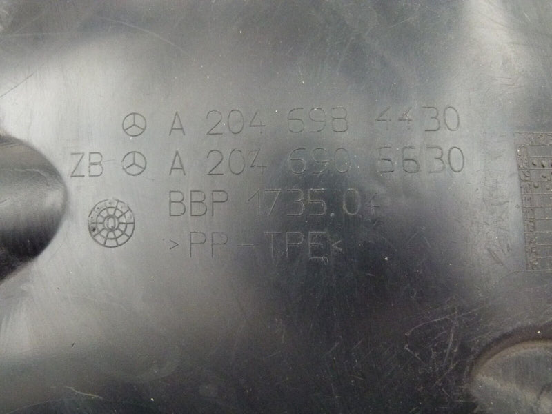 MERCEDES C W204 2008-14 FRONT RIGHT WHEEL MUD GUARD COVER A2046984430