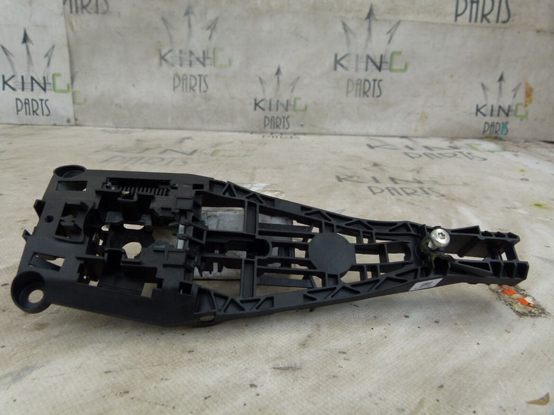 VAUXHALL MERIVA 2010-2017 REAR LEFT HANDLE BRACKET GENUINE 13271978