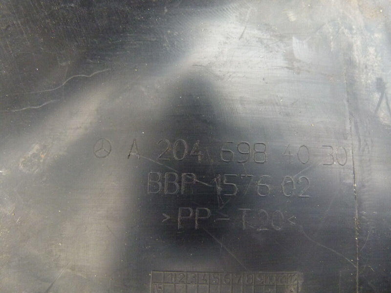 MERCEDES C W204 2008-14 FRONT RIGHT WHEEL MUD GUARD COVER A2046984030