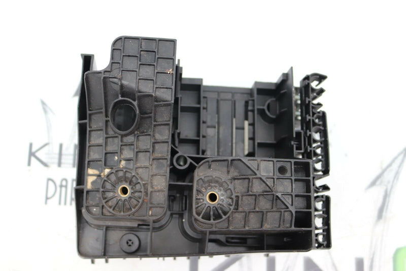 AUDI A3 (8P) 2003-2012 FUSE BOX 01394932
