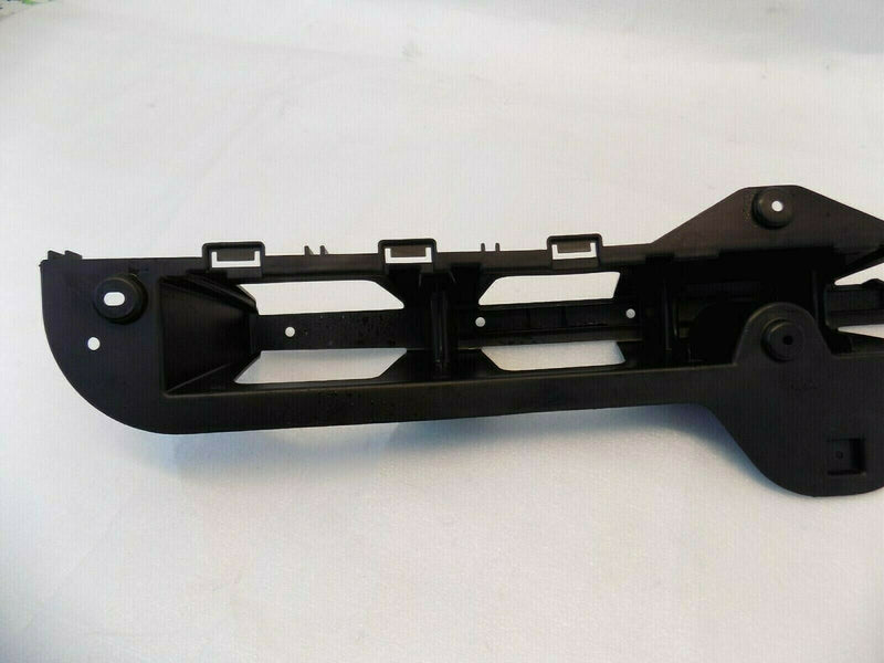 FORD B-MAX REAR BUMPER CENTRE HOLDER BRACKET SUPPORT AV11-17B861-AC /B03-80