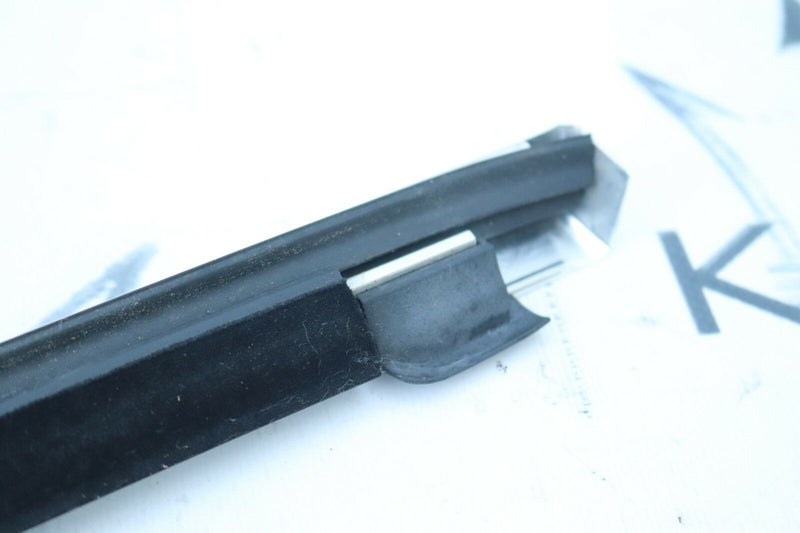 MERCEDES E CLASS A207 2009-2017 CONVERTIBLE REAR LEFT SEALING GARNISH MOULDING