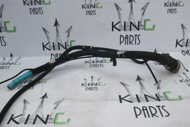 BMW X5 E53 2000-2006 V8 4.4i PETROL PLASTIC FILLER PIPE PETROL 1184855 *3