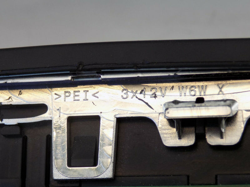 BMW 5 SERIES F10, F11 REAR INTERIOR ROOF LIGHT BLACK 657.01.000.00