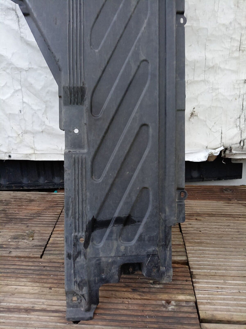 MERCEDES C CLASS W205 RIGHT SIDE UNDERBODY COVER UNDERTRAY SHIELD PANEL