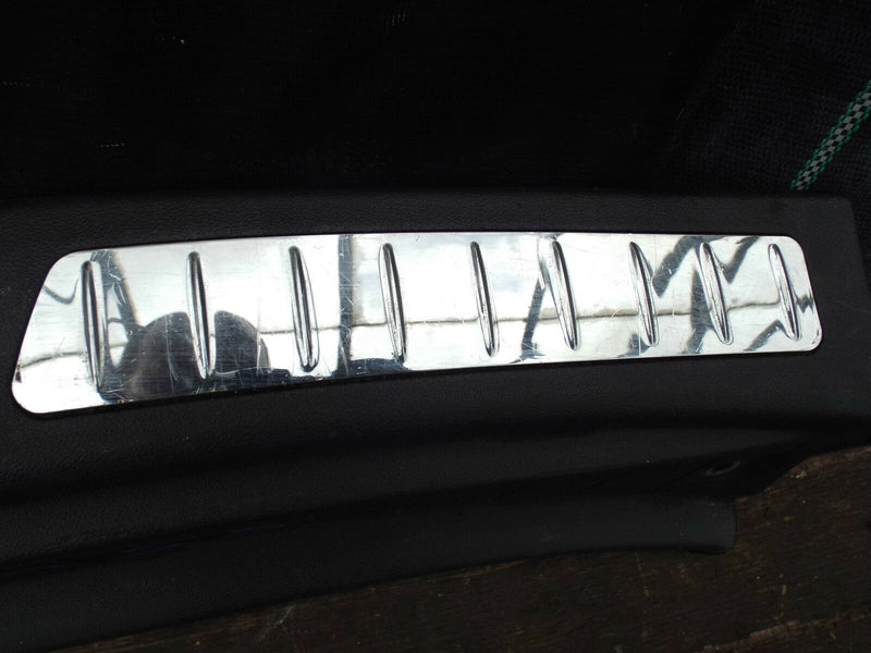 MERCEDES B CLASS 2006-2011 TRUNK BOOT SILL TRIM TAILGATE STEP A1696900141