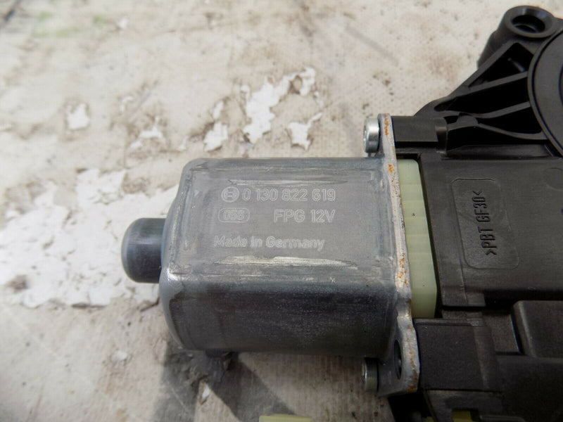 FORD FIESTA MK7 ST  FRONT RIGHT DRIVER SIDE ELECTRIC DOOR WINDOW MOTOR 130822619