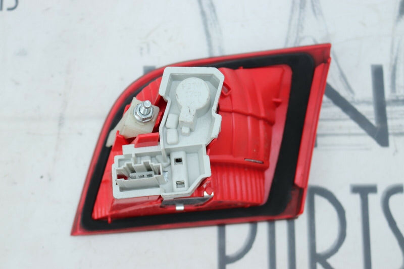 AUDI A3 MK2 8P 2005-2008 5DR REAR PASSENGER LEFT SIDELIGHT LAMP 8P4945093B