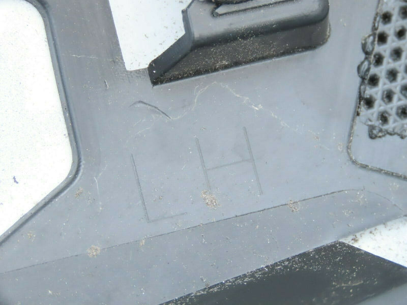 FORD KUGA ESCAPE 2020-ON FRONT LEFT DOOR EXTERIOR TRIM MOULDING WHITE *NEW*