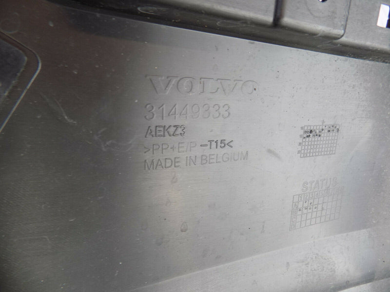 VOLVO XC40 2018 2019 LOWER REAR BUMPER GENUINE 4x PDC 31449333