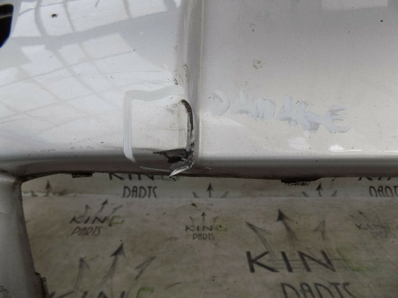 TOYOTA VERSO 2009-2012 FRONT BUMPER GENUINE WHITE 52119-0F090