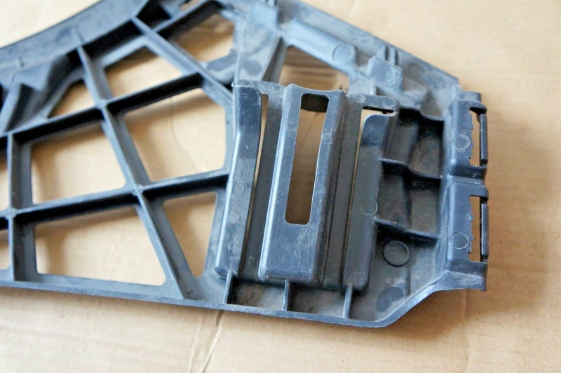 VW GOLF MK5 2004-2008 HATCHBACK RIGHT REAR BUMPER BRACKET 1K6807378 (S12-03/S34)