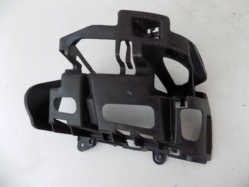 RENAULT MEGANE MK III LEFT SIDE BUMPER BRACKET GUIDE SUPPORT 8200196931 (S11-40)