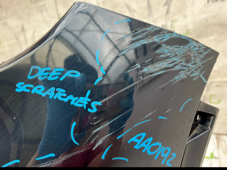 KIA NIRO HYBRID 2019-ON FRONT BUMPER PDC GENUINE 86511-Q4000