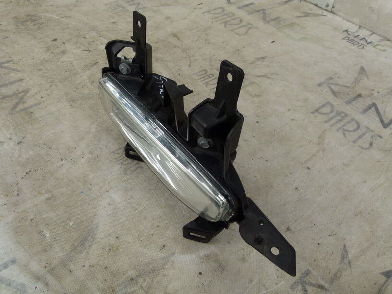 NISSAN QASHQAI J11 2013-17 RIGHT FOG LIGHT BRACKET GENUINE 26910HV00A