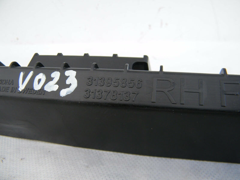 VOLVO XC90 2016-17 Exterior-Front Bracket Right O/SR 31395856 (V023)