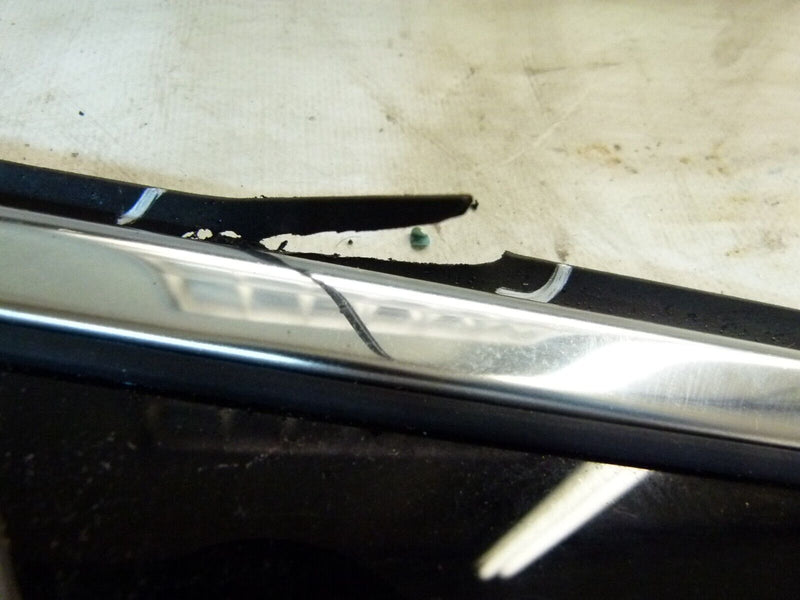 PEUGEOT 308 SW ESTATE 2017-21 REAR LEFT SIDE WINDOW GLASS 9805551380