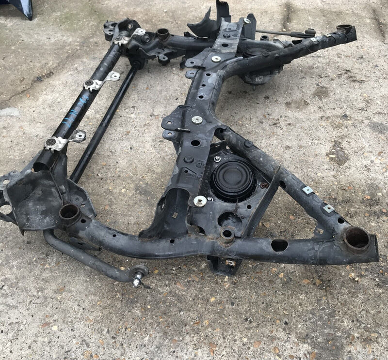 BMW 2 3 SERIES F30 F31 F20 F21 2011-18 2.0D FRONT SUBFRAME & ANTI ROLL BAR PB304