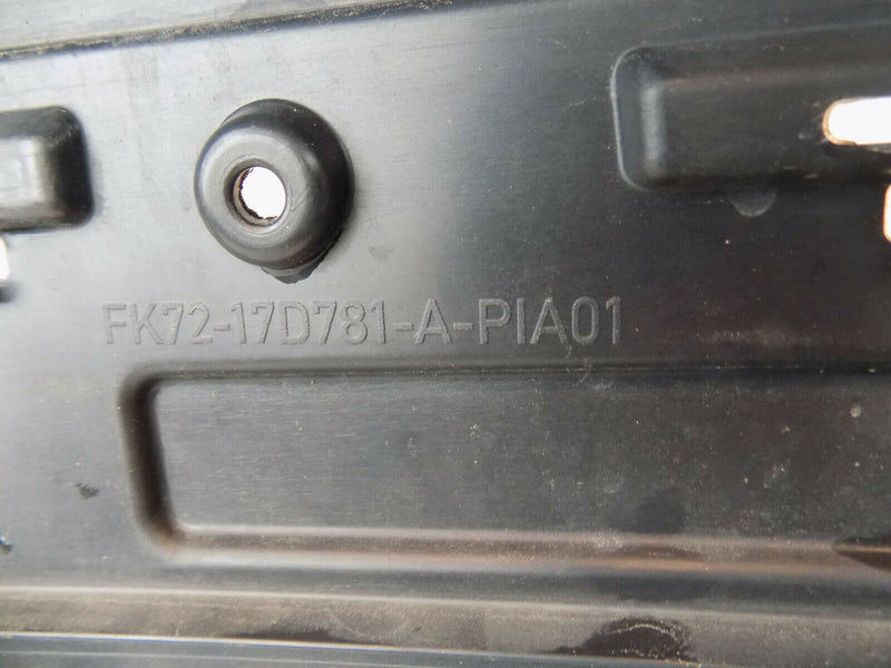 LAND ROVER DISCOVERY L550 SPORT SD4 SE 2014-2016 REAR BUMPER GENUINE PDC