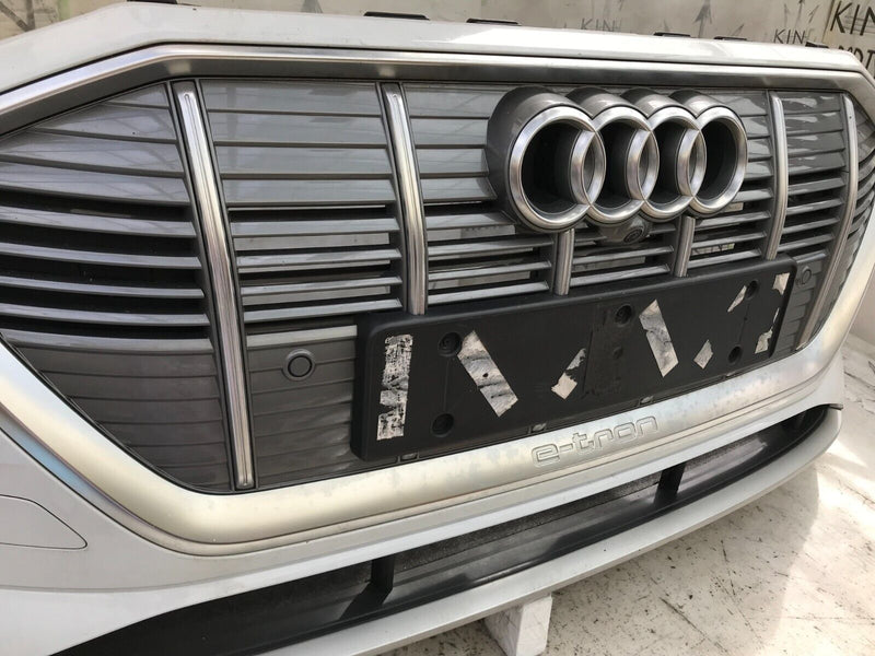 AUDI E-TRON 2018-ON COMPLETE FRONT BUMPER- GRILL, iCAM, WIRING, SENSORS... ALL !
