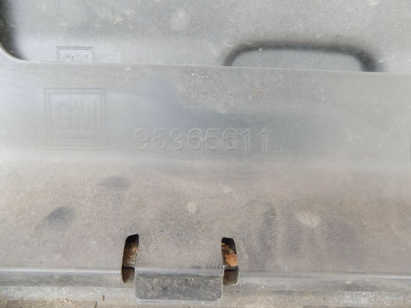 VAUXHALL MOKKA 2012 2013 2014 2015 REAR BUMPER GENUINE PDC 95365611