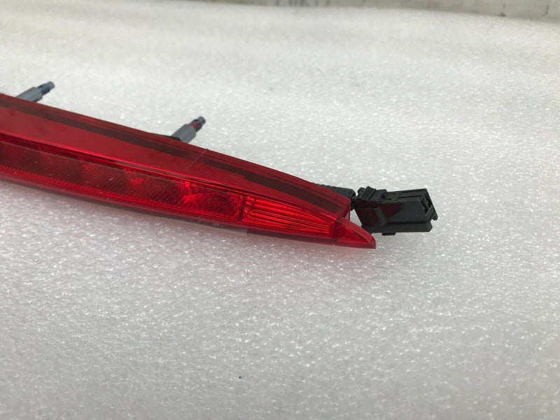 HYUNDAI i30 ESTATE HATCHBACK 2012-17 REAR STOP LED THIRD BRAKE LIGHT 92700-A650