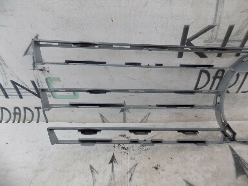 MERCEDES-BENZ G-CLASS W463 2018-ON FRONT BUMPER GRILL  INNER A4638881300 SILVER
