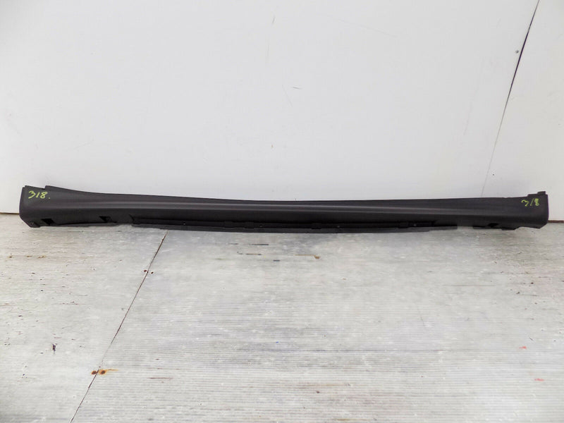NISSAN JUKE F15 2013-17 GENUINE SIDE SKIRT COVER SILL RIGHT DRIVER SIDE OS (318)