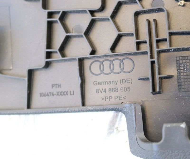 AUDI A3 (8V) 2012-2016 S-LINE 5DR RIGHT D PILLAR TRIM COVER PANELS 8V4868605