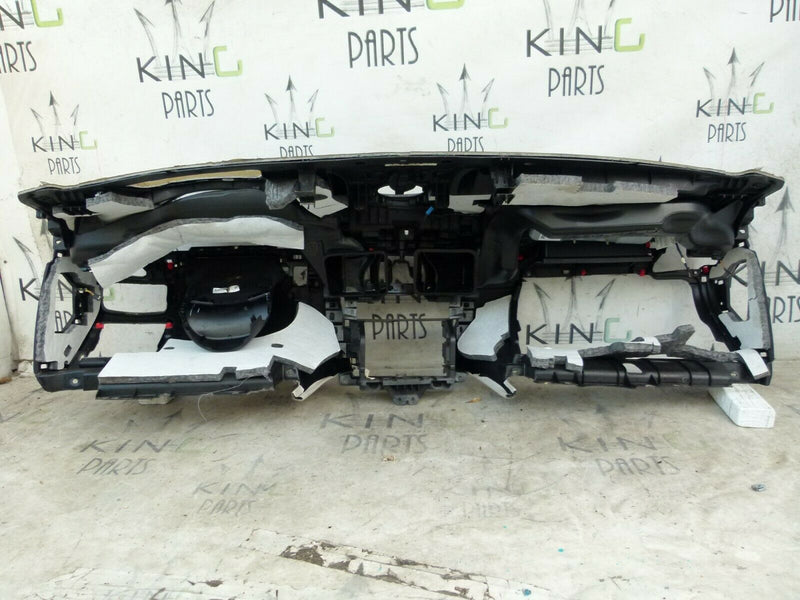 BMW X5 F15 2015-2018 CREAM - GREY LEATHER DASHBOARD GENUINE 10812253