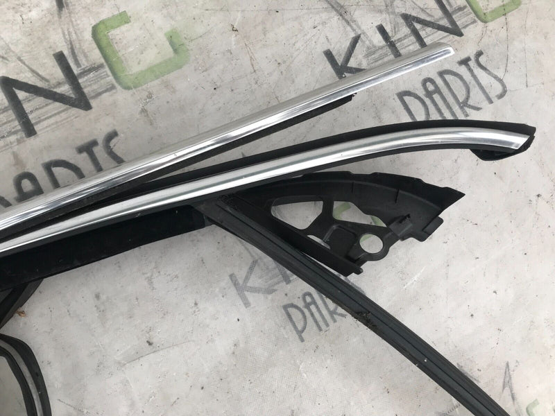 VAUXHALL INSIGNIA A 08-16 SET FRONT WINDOW RIGHT SIDE FRAME, RUBBER, TRIM COVER