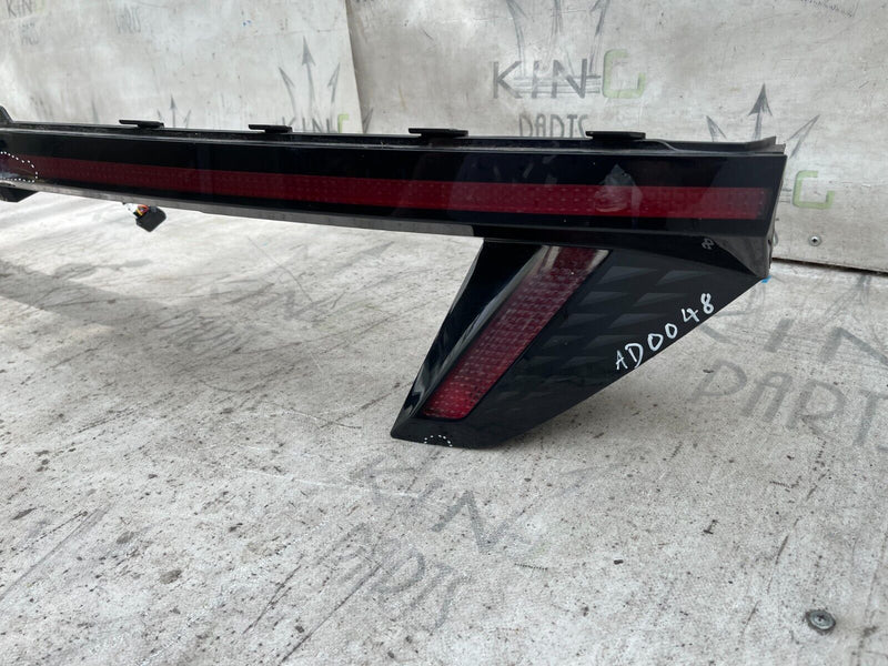 HYUNDAI TUCSON NX4 2020-ON REAR TAILGATE LIGHT GENUINE N7924-63050