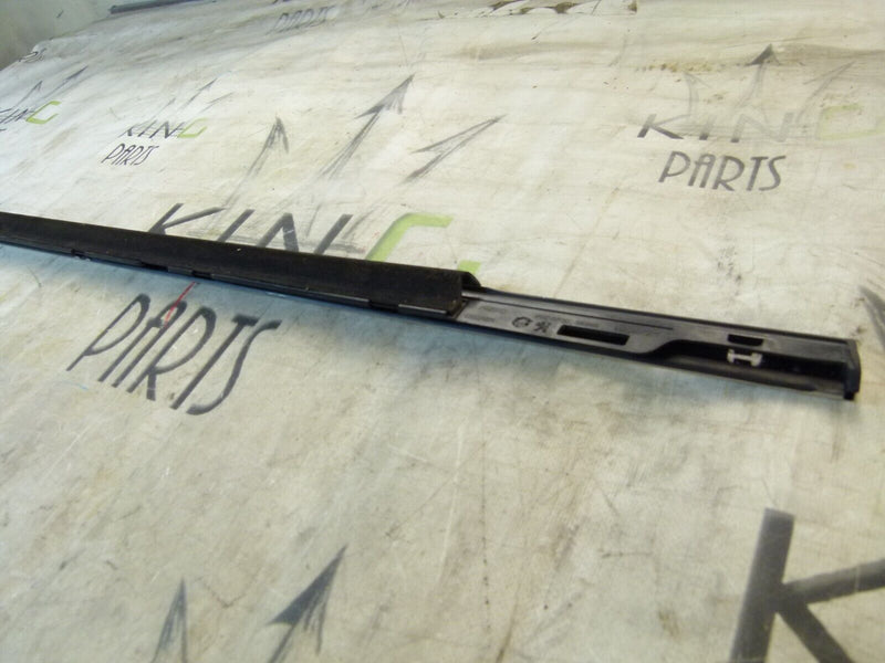 PEUGEOT 308 SW ESTATE 2017-21 REAR RIGHT DOOR MOUDLING TRIM 9800407277