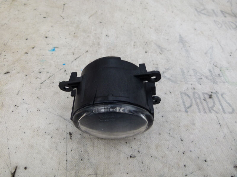 RENAULT KADJAR DYNAMIQUE 2015-18 LEFT FOG LIGHT GENUINE 261558707R