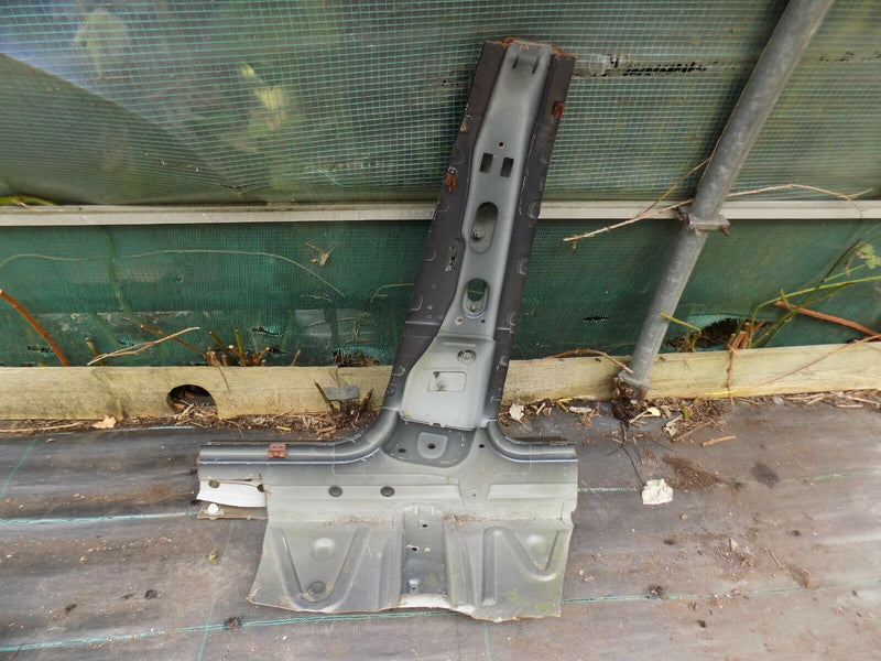 MERCEDES C W204 2007-2014 RIGHT SIDE OUTER BODY PANEL- B PILLAR FRAME