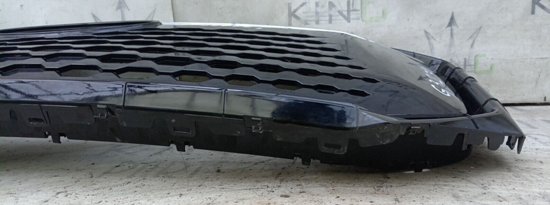 MAXUS LDV eDELIVER 9 EV 2020-ON FRONT BUMPER GRILL C00295539-M001