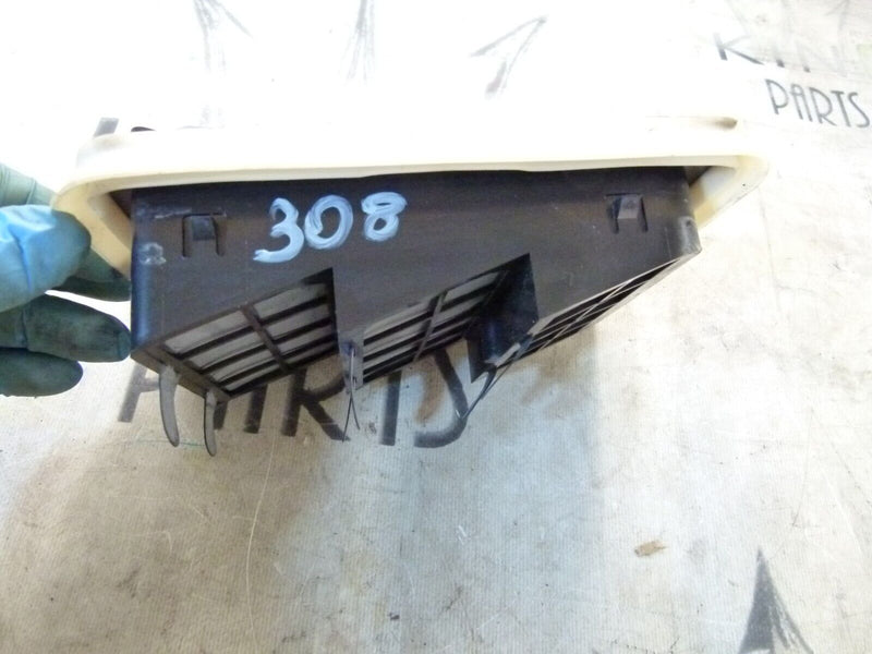 PEUGEOT 308 SW ESTATE 2017-21 AIR CONDITION VENTILATION TRIM 96384903