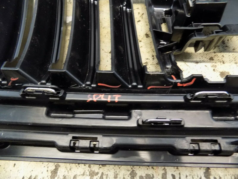 SKODA OCTAVIA 4 MK4 2020-ON FRONT BUMPER GRILL WITH SURROUND TRIM OEM PART