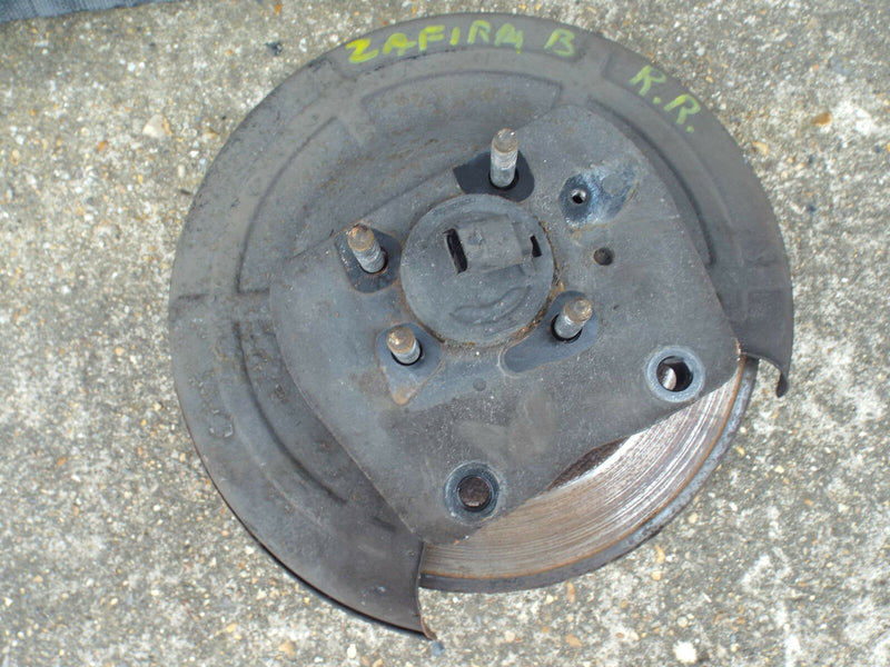 VAUXHALL ZAFIRA B MK2 2005-2010 1.9 CDTI REAR HUB RIGHT DRIVER SIDE O/S