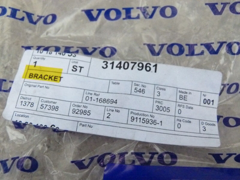 VOLVO XC40 2018-22 FRONT BUMPER RIGHT MOUNT BRACKET GENUINE 31407961