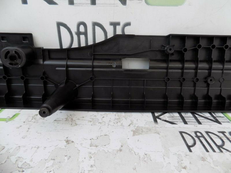 BMW 5 SERIES F11  520d UNDER TRAY RIGHT SIDE SPLASH GUARD COVER 9168510