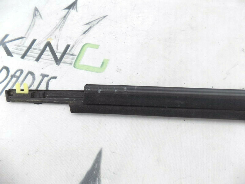 VW BEETLE (5C1, 5C2) 2012-ON FRONT LEFT DOOR WINDOW TRIM SEAL WEATHERSTRIP