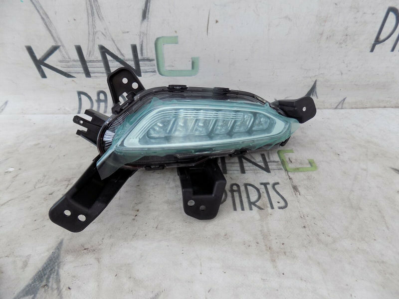 HYUNDAI i30 PD 2016-ON FRONT RIGHT LED RUNNING LIGHT FOG GENUINE 6 PIN 92208G41