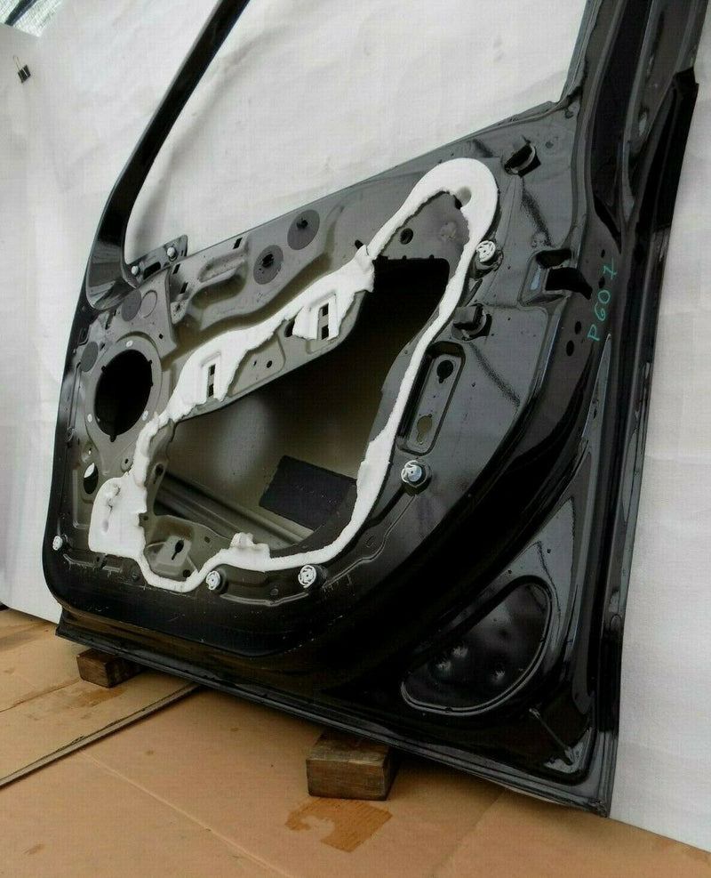 PEUGEOT 208 2012-2018 FRONT RIGHT DOOR PANEL BLACK *DAMAGE*