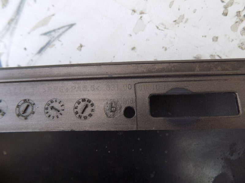 RENAULT GRAND SCENIC 09-15 PLASTIC FRONT WING PANEL RIGHT SIDE 631000010R