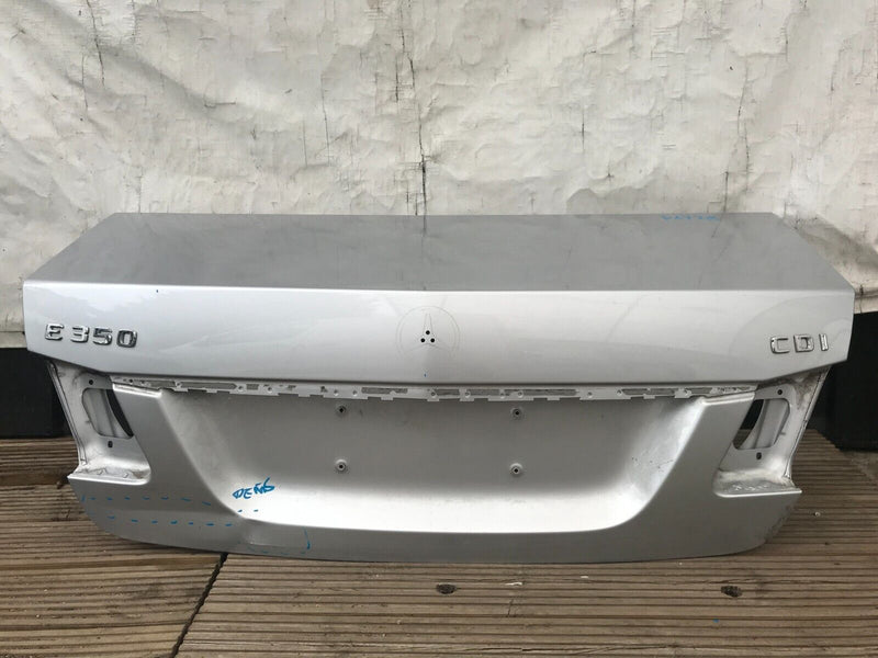 MERCEDES E CLASS W212 SALOON 2010-2015 GENUINE REAR BOOTLID TAILGATE PANEL