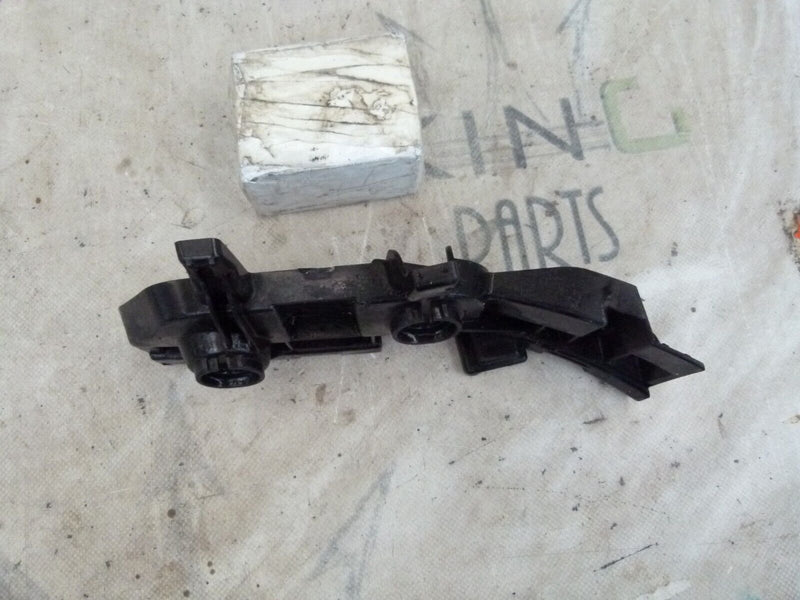 VW POLO MK6 2017-ON REAR BUMPER RIGHT MOUNT BRACKET GENUINE 2GS807454